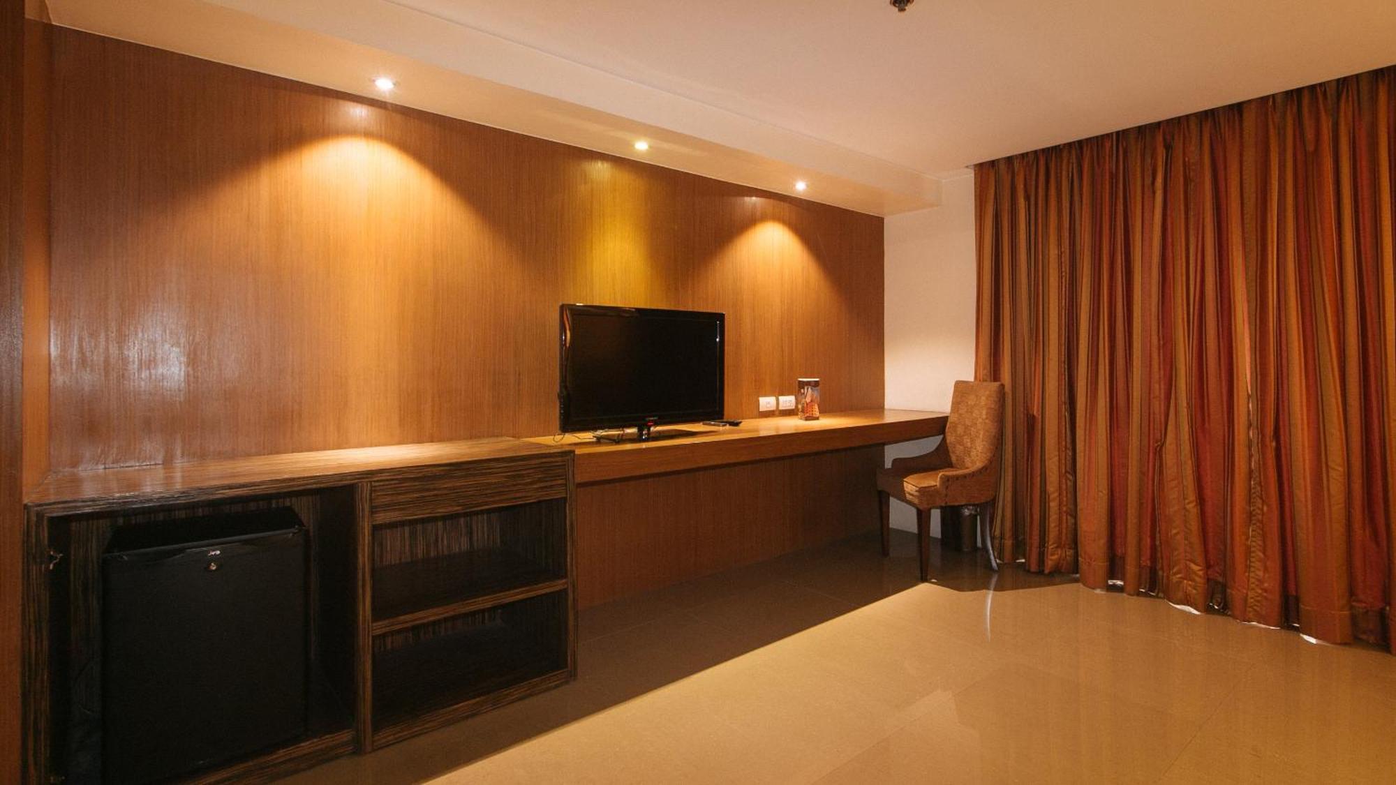 Torre Venezia Suites Quezón by Eksteriør bilde
